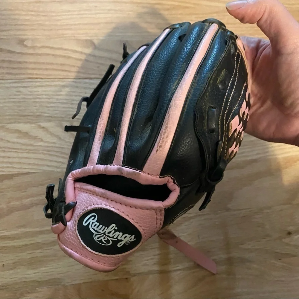 Rawlings Right Handed Throwing Glove Pink Kids Girls Basket Web 9” PL90PB